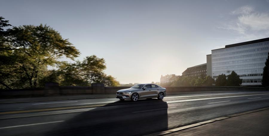  Volvo S60 T6 Inscription 2018 года  (WW) (фото 9 из 65)